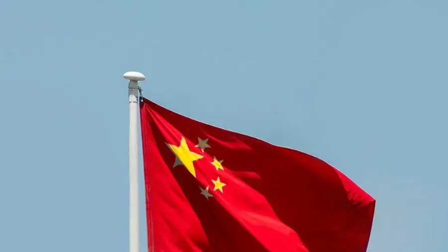 China stocks fall on foreign outflows, weak sentiment