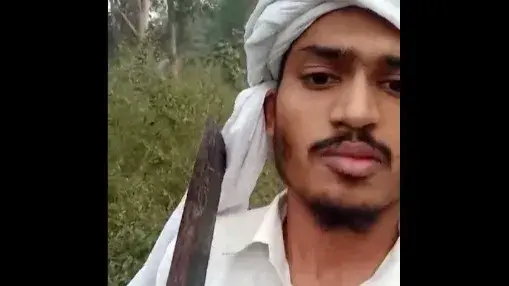 Prayagraj bus conductor case | Lareb Hashmi was as normal as other students: Accused's teacher Lareb Hashmi