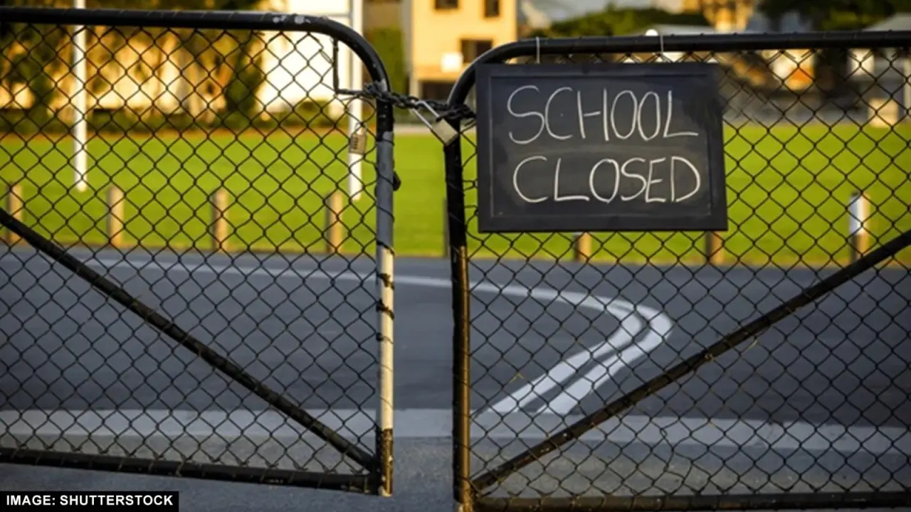 schools closed in Tamil Nadu