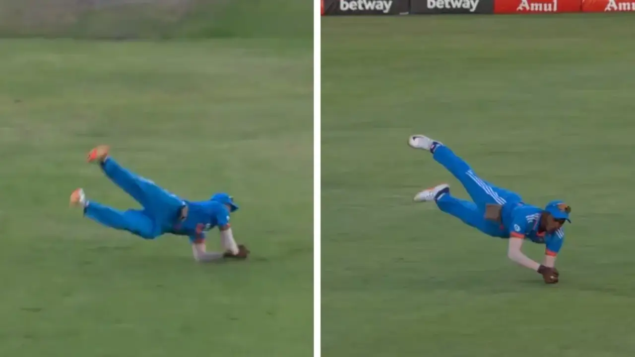 WATCH: Sai Sudharsan's sensational catch leaves everyone stunned, gets rewarded by Team India Sai Sudharsan takes sensational catch in 3rd ODI vs SA