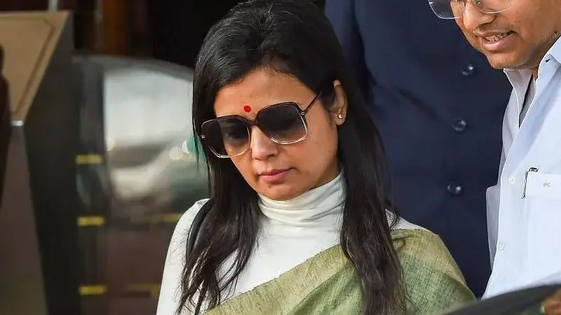 Cash For Query Scam: CBI Raids Multiple Premises Linked to Mahua Moitra Mahua Moitra