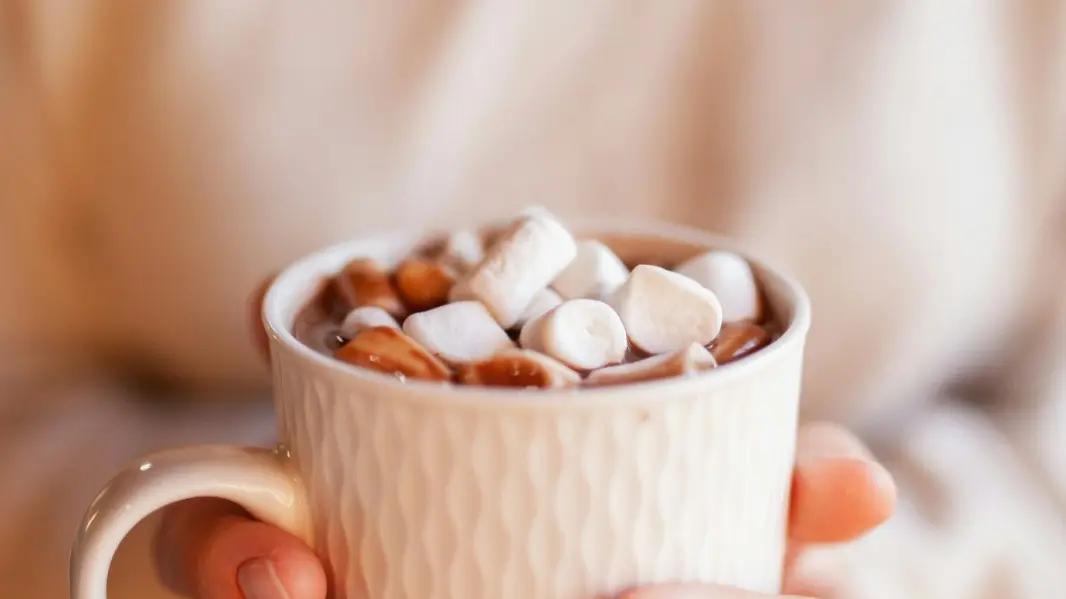 Investigation Launches into Teenager's Death from Suspected Allergic Reaction to Costa Coffee Hot chocolate