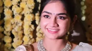 Vijayakumar's Granddaughter Diya Has A House Mehendi By The Beach, Photos Go Viral Vijayakumar