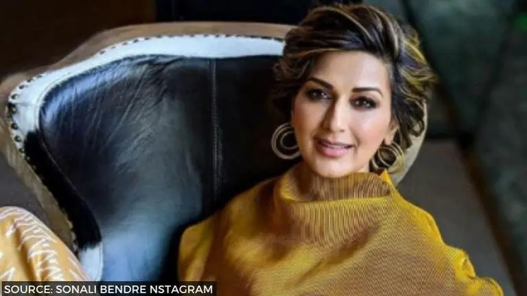 Sonali Bendre's posts workout pictures in stunning yoga attire says she is in a 'Zen' mode Sonali Bendre