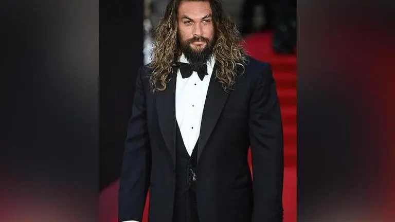 'Aquaman 2' star Jason Momoa on getting injured while shooting : 'I’m an aging superhero' aquaman 2