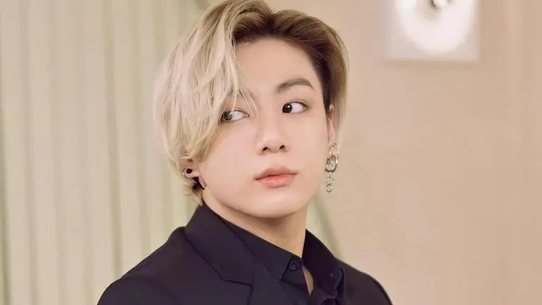 BTS' Jungkook bags a spot in Spotify's biggest song debuts chart 2022 with 'Stay Alive' BTS