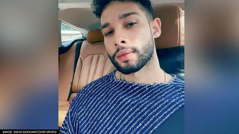 Is Siddhant Chaturvedi secretly dating someone? Here's what the actor has to say siddhant chaturvedi