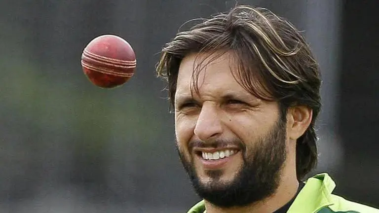 Shahid Afridi, Shoaib Malik, Pakistan Cricket, PCB, Shahid Afridi pitch tampering, Shahid Afridi career, ICC, Shahid Afridi controversy, Shahid Afridi