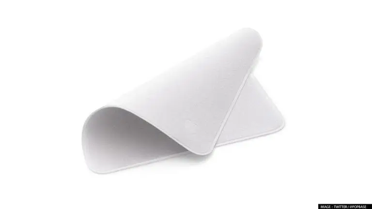 Apple unveils polishing cloth for iPhone, Macbook; priced at $19 Apple