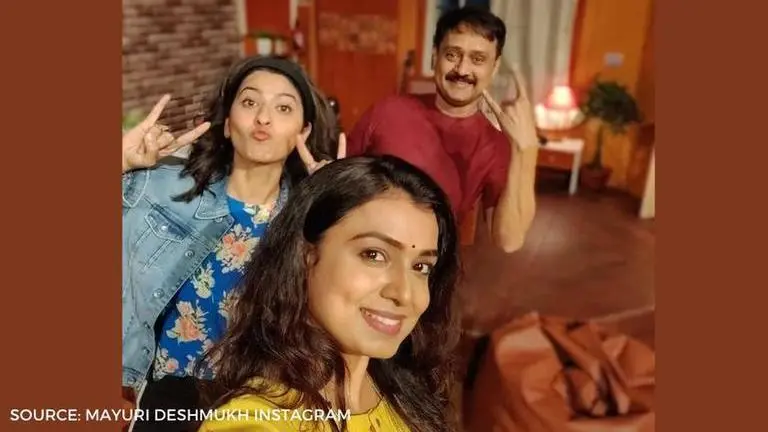 Mayuri Deshmukh bids adieu to 'Teesre Badshah Hum' team, says 'letting go is hard' Mayuri Deshmukh