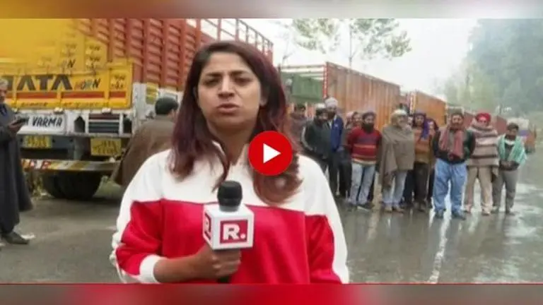 Desperate terrorists burn Apple truck amid trade being targeted in J&K Kashmir