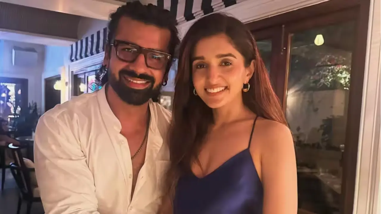 Anupamaa Actor Nidhi Shah Reacts To Dating Rumour With Co-star Aashish Mehrotra: Just For Fun We.. Aashish Mehrotra and Nidhi Shah