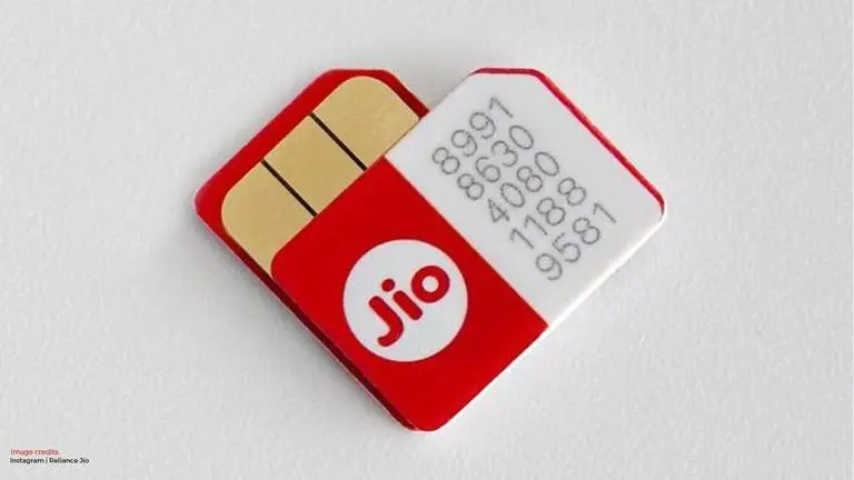 Reliance Jio introduces a year-long prepaid plan at ₹4,999 with 350 GB 4G data Jio