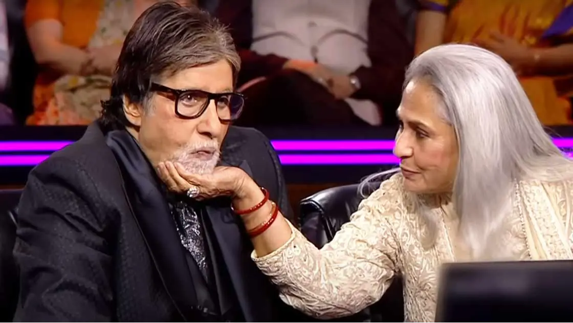 When Jaya Called Husband Amitabh Bachchan Unromantic: Maybe If He Had A Girlfriend... Amitabh Bachchan and Jaya Bachchan