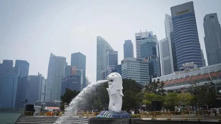 Singapore executes third prisoner in two weeks for drug trafficking Singapore merlion statue