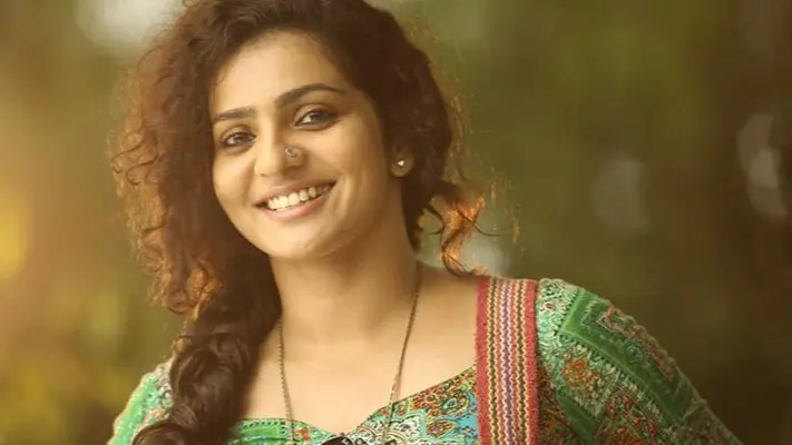 Parvathy Thiruvothu Opens Up About Her Absence From Malayalam Film Industry Parvathy Thiruvothu