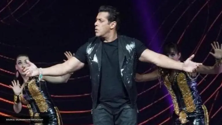 Salman Khan's chic and elegant looks in sharp black outfits can steal hearts, see pics Salman Khan