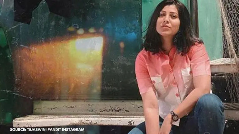 Tejaswini Pandit pays 'artistic tribute' to COVID-19 warriors for 'working selflessly' Tejaswini Pandit