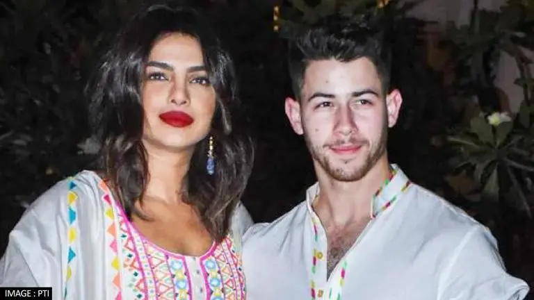 Welcome to Priyanka Chopra and Nick Jonas' Diwali party in LA; Pictures here Nick Jonas, Priyanka Chopra, Diwali 2021, Diwali bash