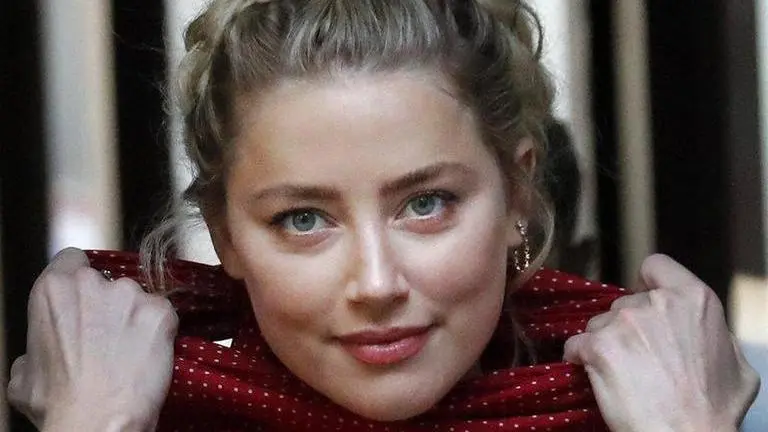 Amber Heard accuses Depp of throwing bottles like ‘grenades’