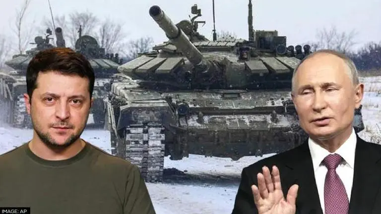 Satellite images show 13km long Russian convoy of trucks & artillery moving toward Kharkiv Russia