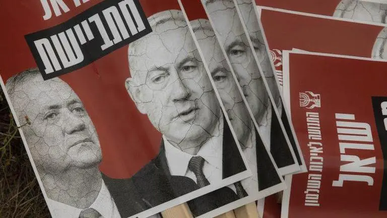 Israel's Netanyahu accepts compromise, avoids election