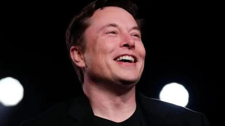 Elon Musk shares glimpse of future Martian colony in new SpaceX animation; WATCH SpaceX