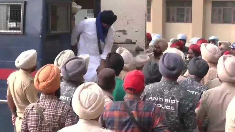 Amritpal Singh's 7 close aides sent to police custody till March 23; crackdown continues Amritpal Singh