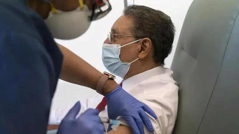 Washington taps pastors to overcome racial divide on vaccine