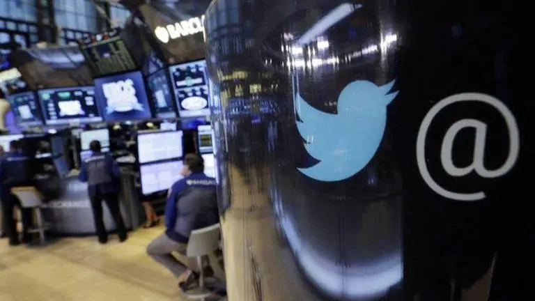 Apple, Twitter fall; Alphabet, Colgate-Palmolive rise