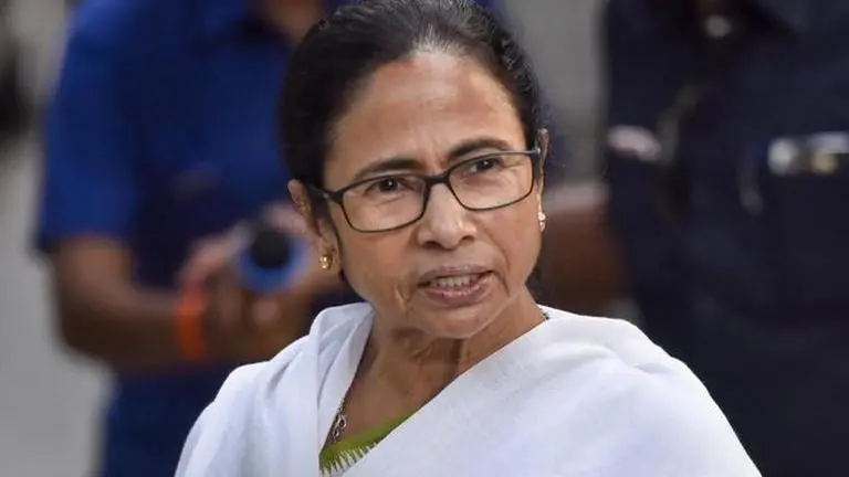 Not terming Indian people outsiders; attempts on to destroy Bengal's self-pride: Mamata