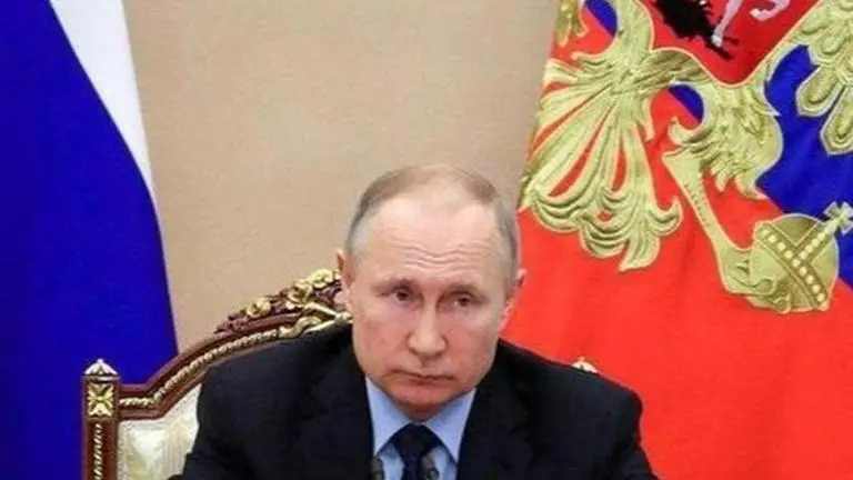 Putin says Russia ready to cooperate on cutting oil production