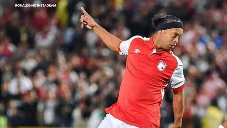 Ronaldinho undergoes training for carpentry amid six-month jail term in Paraguay: Report Ronaldinho