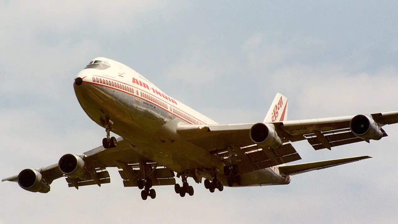 How Air India Flight 182 (Kanishka) Was Bombed By Khalistani Terrorists On June 23, 1985 Air India Flight 182 operating on the Montreal-London-Delhi-Mumbai route was blown-up mid-air