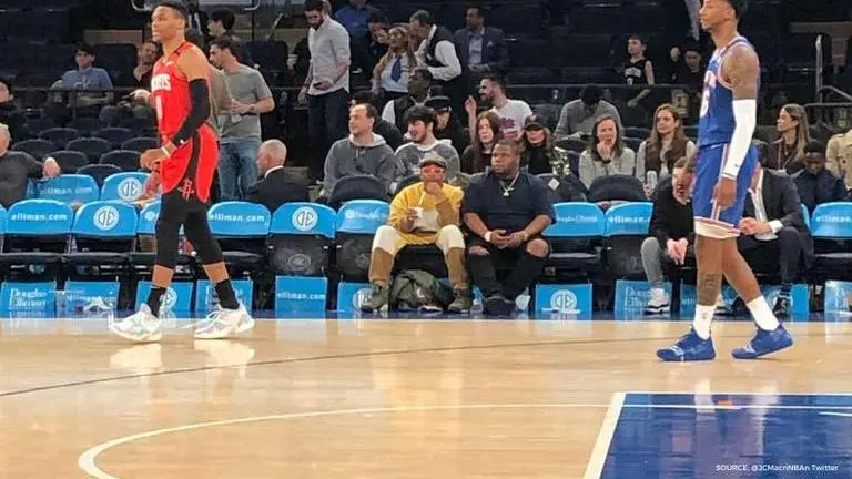 Spike Lee allowed into MSG after being denied entry before Rockets vs Knicks game Spike Lee Knicks game