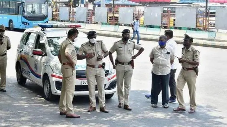 2 Rajasthan Police officers suspended over public spat