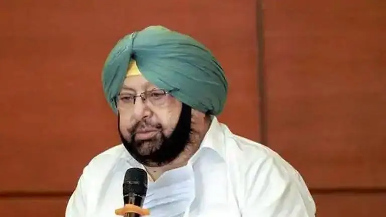 Amarinder launches signature campaign in Punjab against farm laws