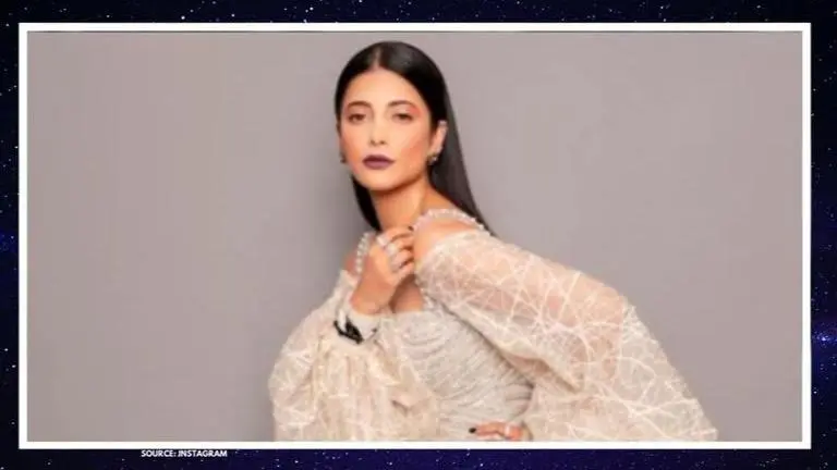 Shruti Haasan gives sneak peek into her 'shoot day' as she resumes work; See pic Shruti Haasan