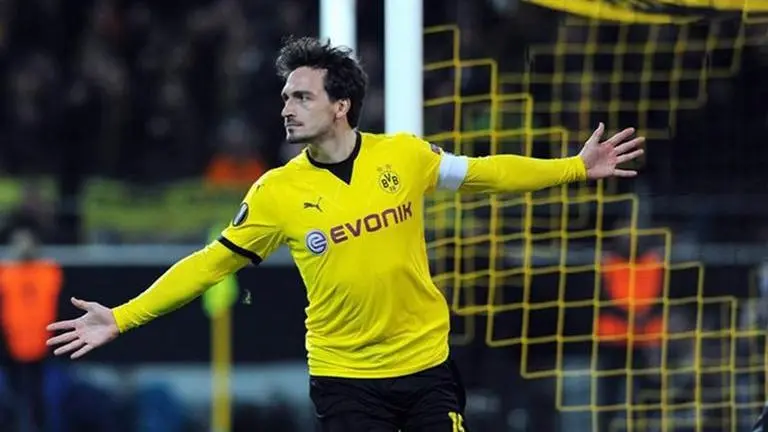 Hummels '99%' ready for Dortmund's showdown with Bayern Munich Hummels