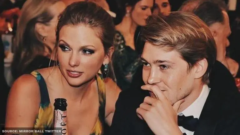 Did Taylor Swift and BF Joe Alwyn co-write songs 'Betty' and 'Exile' in 'Folklore'? taylor swift's folklore