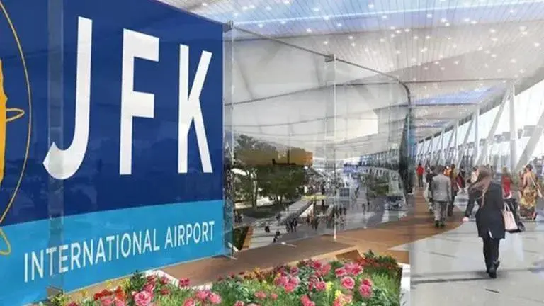 Smoking laptop forces plane evacuation at New York Airport evacuation