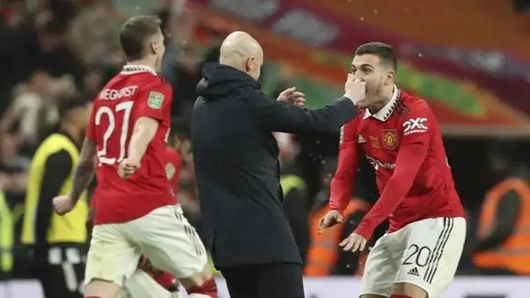 Sporting world reacts to Manchester United's first title win in 6 years Manchester United