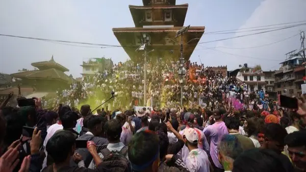 Majority Hindu Population Declines In Nepal by 4%, Muslims Jump by Record 75% | Decoding Data Majority Hindu Population Declines In Nepal by 4%, Muslims Jump by Record 75% | Decoding Data