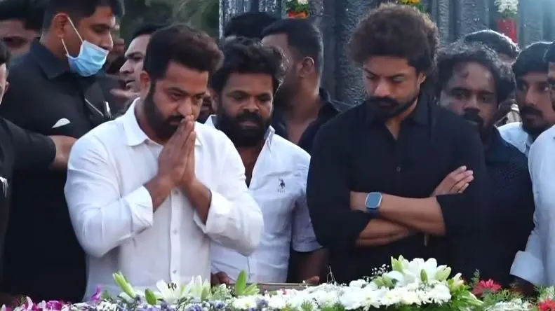 Jr NTR at NTR ghat