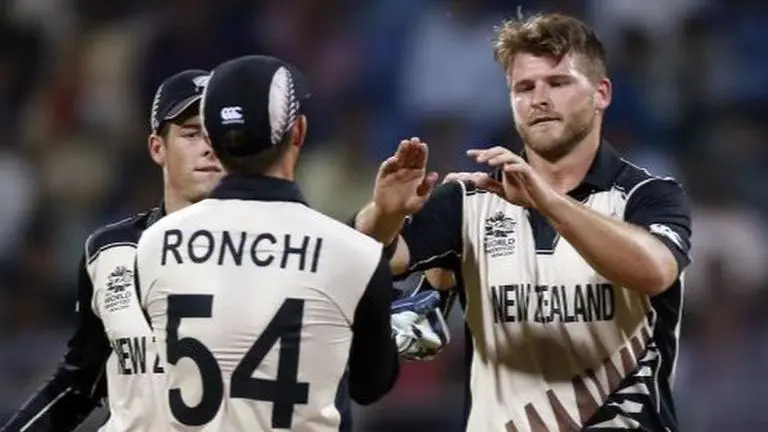 Somerset cancel Corey Anderson's T20 Blast contract Somerset