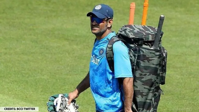 MS Dhoni 'outstanding', I was the first one to spot his talent in Ranchi: Surinder Khanna MS Dhoni