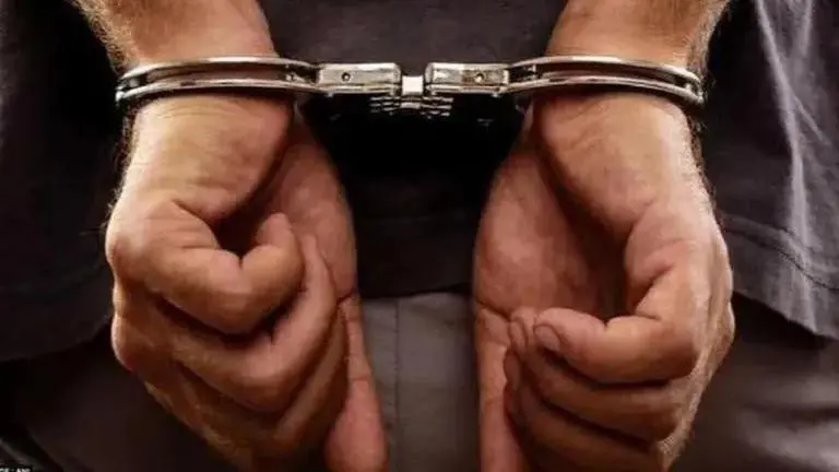 Two private RTO agents arrested for demanding bribe in Navi Mumbai ...