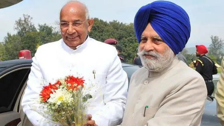 Punjab Assembly pays tributes to freedom fighters, eminent political personalities