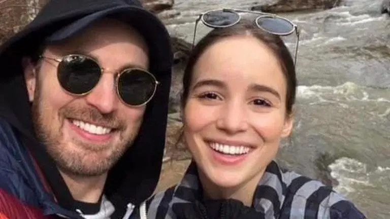 Chris Evans' brother Scott defends his romance with Alba Baptista Chris Evans