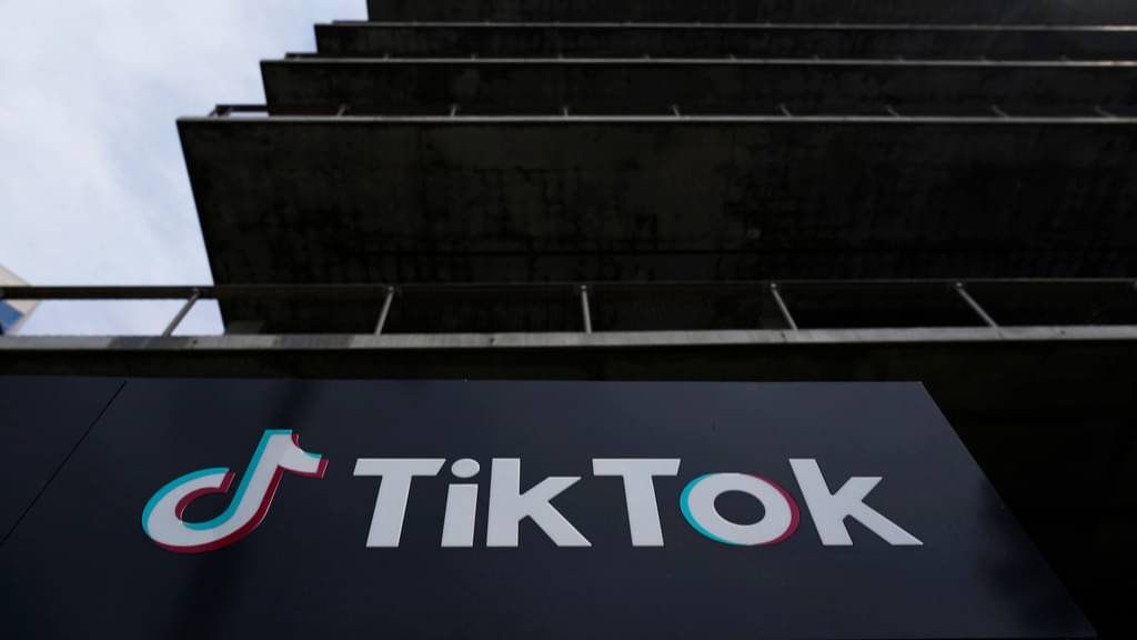 TikTok faces lawsuit in US for violating children's privacy | Republic ...